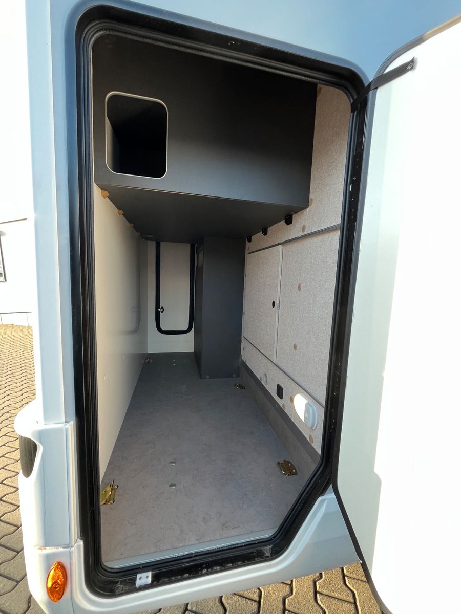 Fahrzeugabbildung Forster T 699 LF *Modell 26*Winterpaket*RFK*