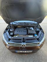 Volkswagen Touran 1.6 TDI SCR Comfortline Standheiz. Sportf - Volkswagen Touran: Sport