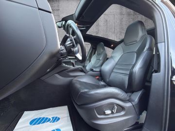 Porsche Cayenne Coupe E-Hybrid*SPORT-CHRONO*APPLE*PANO