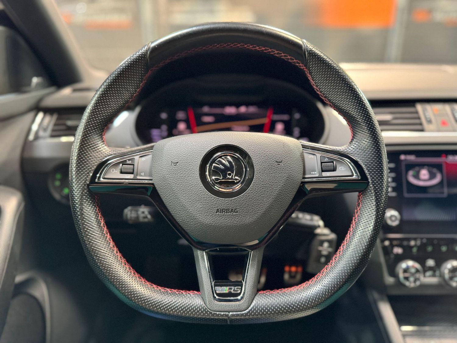 Fahrzeugabbildung SKODA Octavia RS 245 DSG#LED#ACC#Virtual#Carplay#Leder