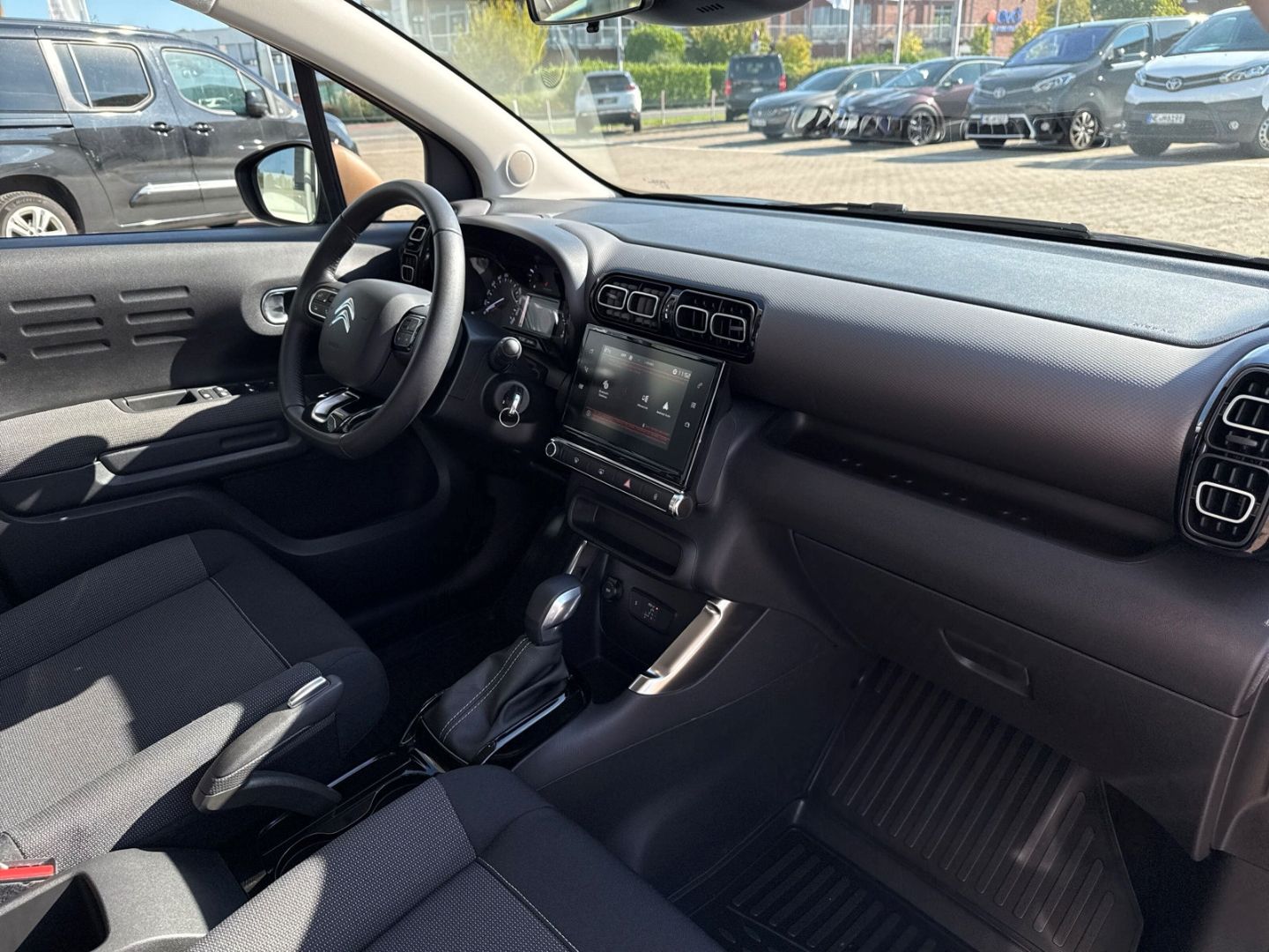 Fahrzeugabbildung Citroën C3 Aircross C-Series 1.2 PureTech 130 Automatik