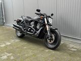 Harley-Davidson V-Rod Street Rod  - HARLEY-DAVIDSON STREET ROD