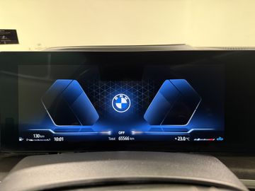 BMW X7 - 12
