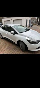 Renault Clio IV Expression 5 Türig - Renault Express von privat
