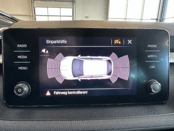 Skoda Fabia Tour *1. Hand*Klima*MirrorLink*LED*PDC*