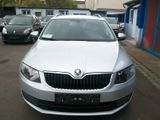 Skoda Octavia Combi 1.2 TSI Joy*Klima*Navi*PDC*AHK*Top - Skoda Octavia: Joy