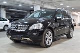 Mercedes-Benz ML 300 CDI, Sport Paket~Navi~Bi-Xenon~Alcantara