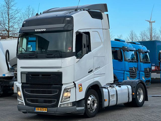 Volvo FH 460 4x2 Globetrotter Euro 6 P-Airco Apk!