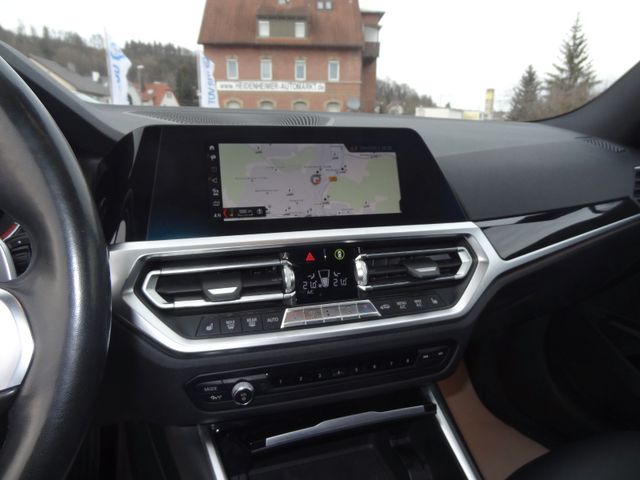 Fahrzeugabbildung BMW 320 d Sport Line/LiveCockpit/LED/Leder/1.Hand/