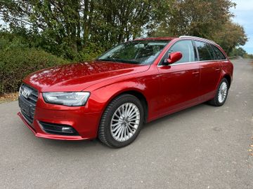 Audi A4 - 1
