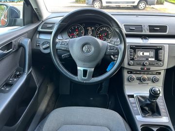 Volkswagen Passat Variant - 12