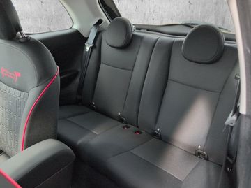 Fiat 500e 42 kWh Kam.+Navi+ACC+PDC+SpurH+AUT+KlimaA
