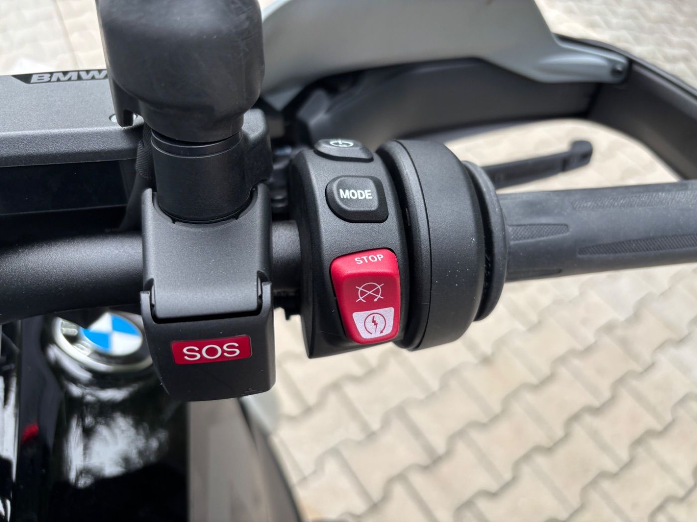 Fahrzeugabbildung BMW R 1300 GS Triple Black 3 Pakete