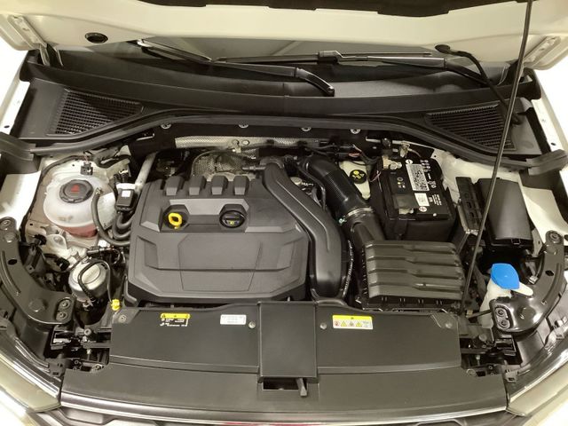 T-Roc Active 1,5 TSI  110 kW LED, Navi, ACC, SHZ