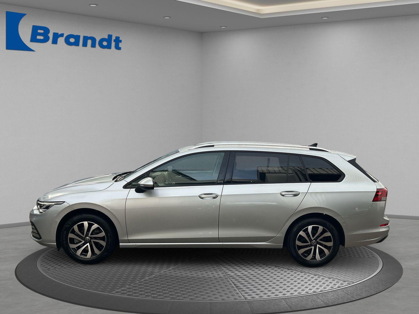 Volkswagen Golf VIII Variant 2.0 TDI Active LED+NAVI+ACC