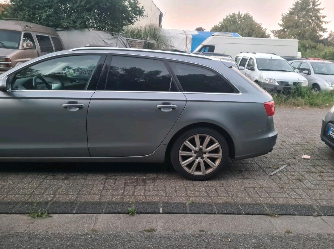 Audi Quattro 2012 — photo 6