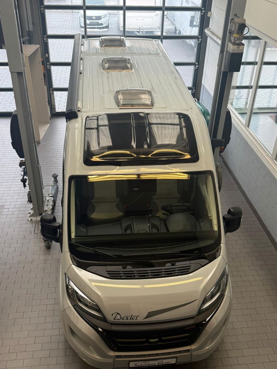 Fahrzeugabbildung Karmann Dexter DE 600 Automatik  160 PS