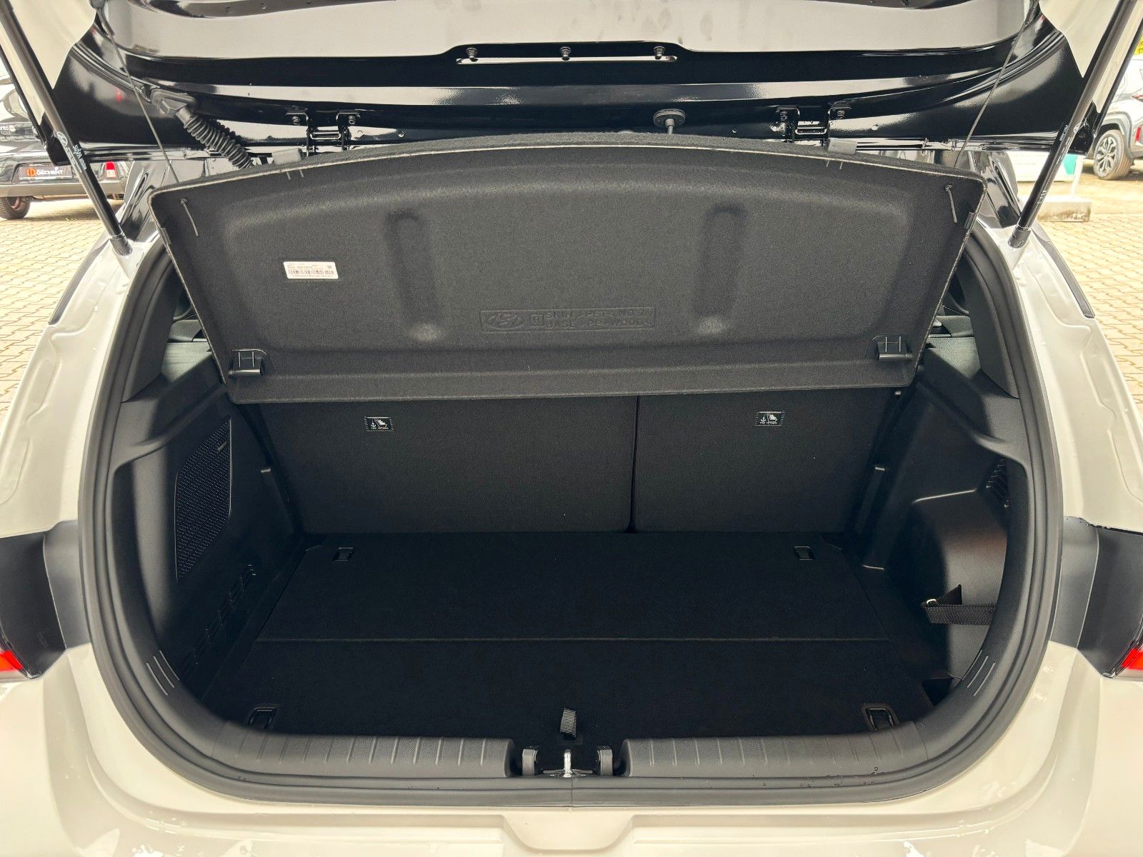 Fahrzeugabbildung Hyundai i20 1.0 T-GDI 100PS N Line NAVI/BOSE/KAMERA!