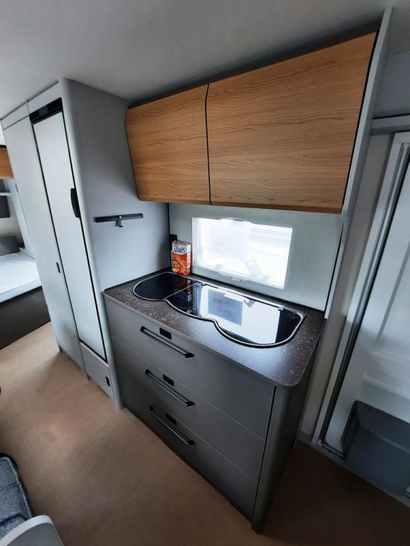 Fahrzeugabbildung Bürstner B66 560 TK Verfüg./Sparen Sie 4.630,- €