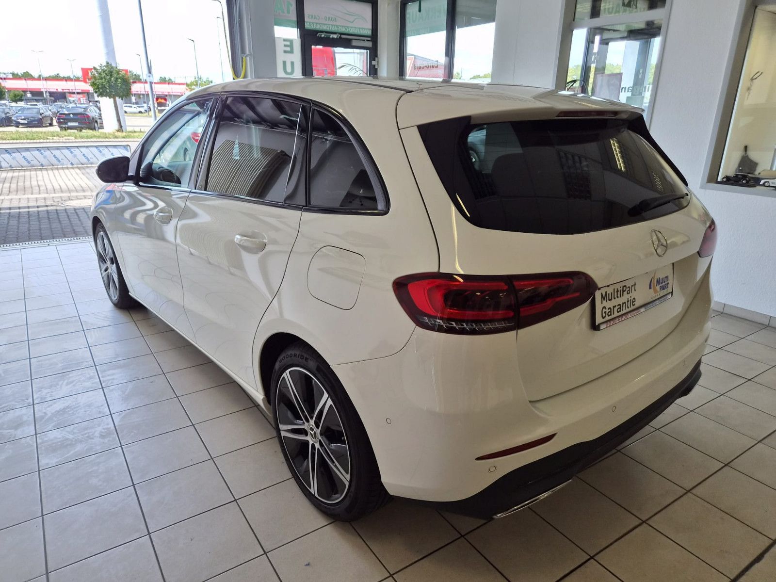Fahrzeugabbildung Mercedes-Benz B 200d /Automatik/LED/Kamera/NAVI/GARANTIE