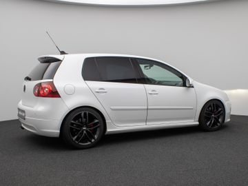Fahrzeugabbildung Volkswagen Golf V GTI Edition 30 Navi Soundsystem Standhzg
