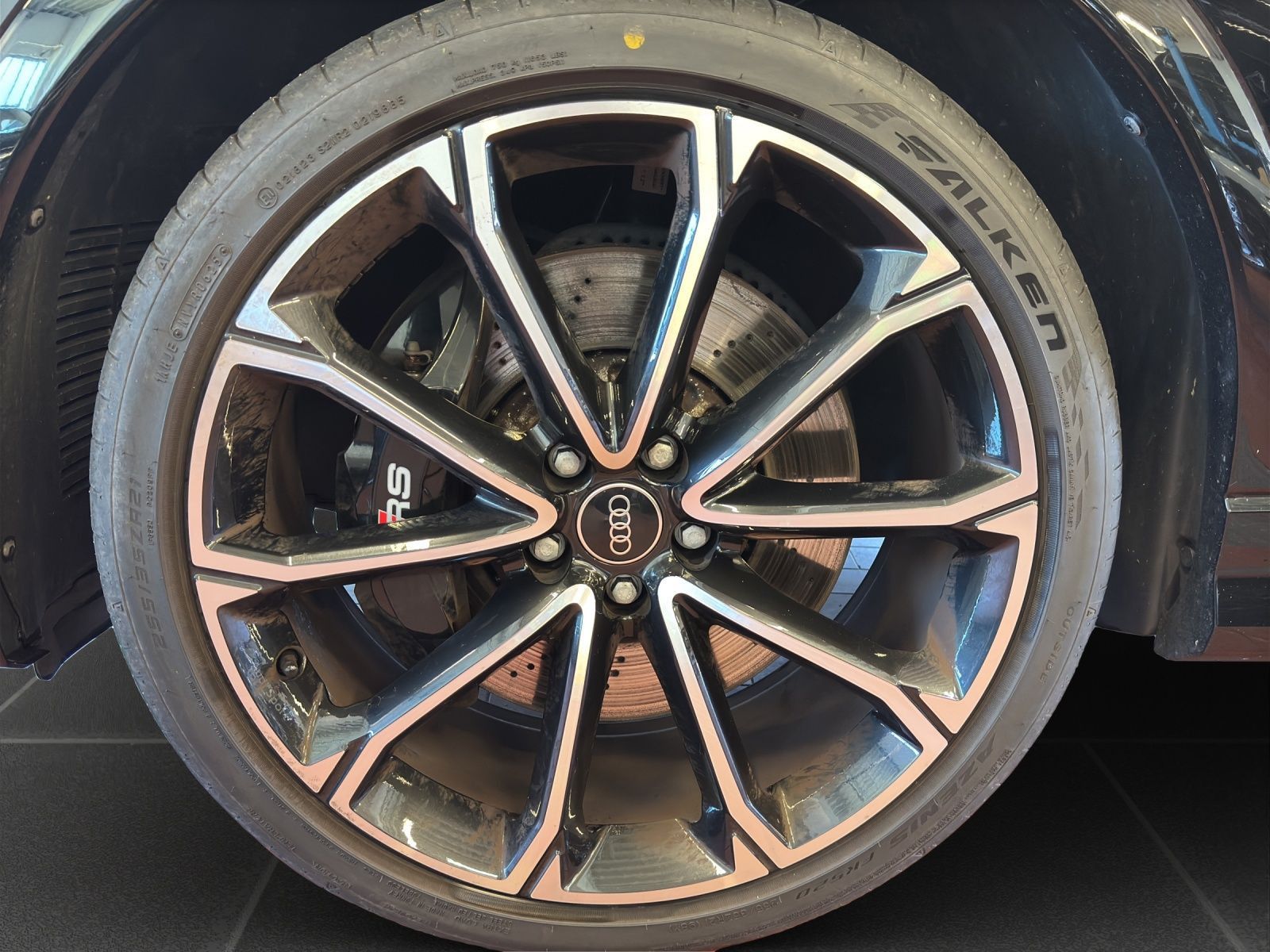 Audi RSQ3 - Bild 9
