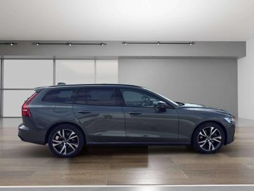 Volvo V60 Plus Dark B4 Mild-Hybrid Benzin*Head-Up*360 