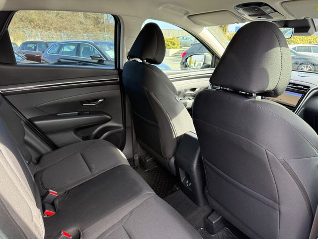 Hyundai TUCSON Select Mild-Hybrid 2WD