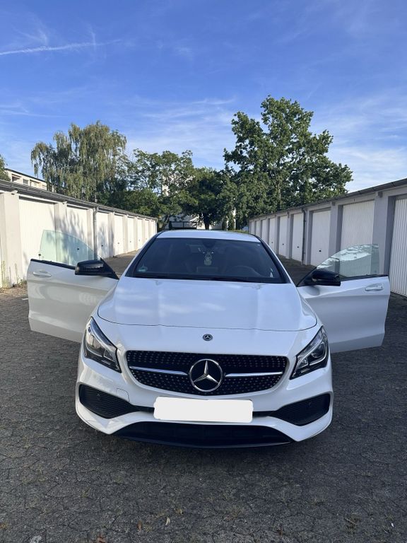 Image of Mercedes-Benz CLA 200 Shooting Brake