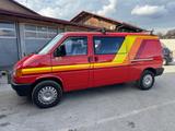 Volkswagen T4 Kombi SYNCRO Benzin - Volkswagen T4 Kombi: Von Privat