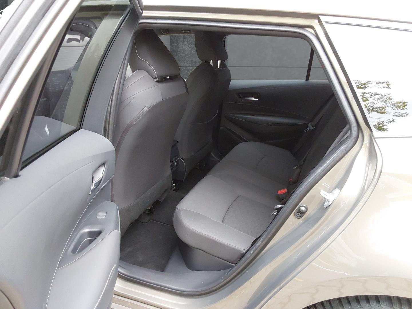 Suzuki Swace Comfort+ 1.8 Hybrid Digitales Cockpit LED 