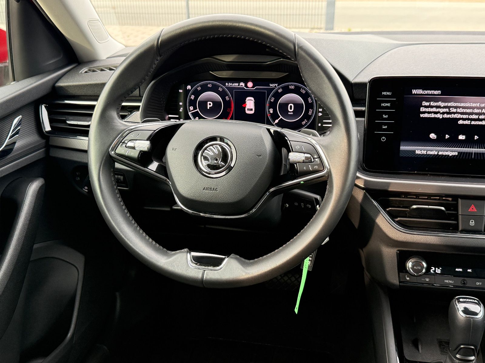 Fahrzeugabbildung SKODA Scala Clever NAVI KLIMAAUTO AHK CAM SITZHEIZUNG