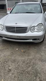 Mercedes-Benz 220 CDI - Mercedes-Benz 220 in Duisburg