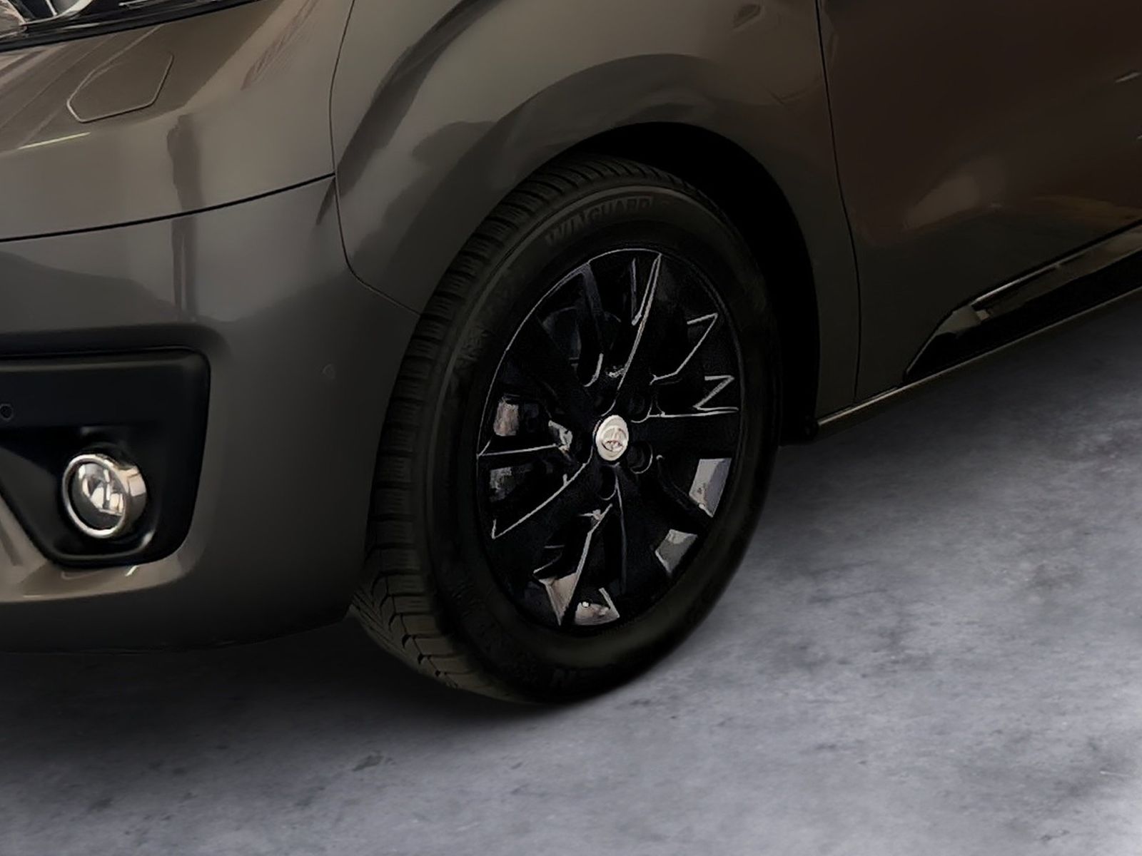 Fahrzeugabbildung Toyota Proace Verso 2.0 D-4D L1 Executive Pano,Kam.,AHK