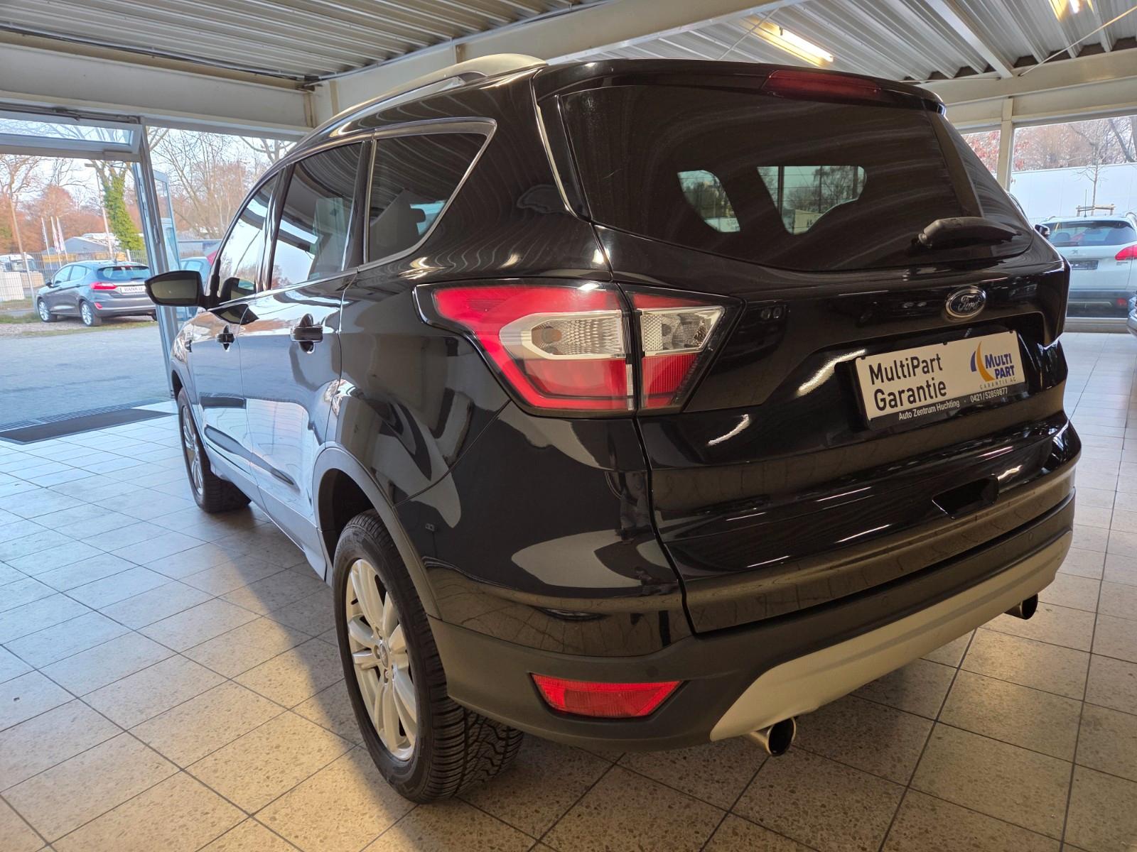 Ford Kuga Cool & Connect