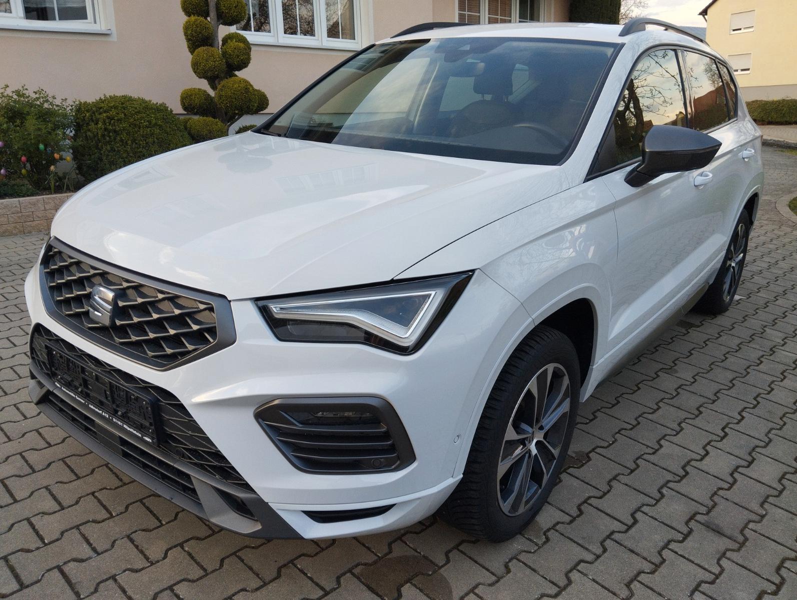 Seat Ateca FR 1.5 TSI ACT, AHK, PDC, Kamera, Led