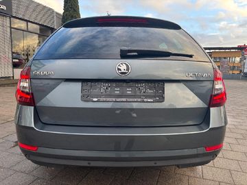 Skoda Octavia Combi 1.6 Style PanoramaKamera