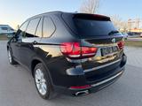 BMW X5 xDrive 30 d * Xenon, Navi, Leder * - BMW X5 Gebrauchtwagen in Stuttgart
