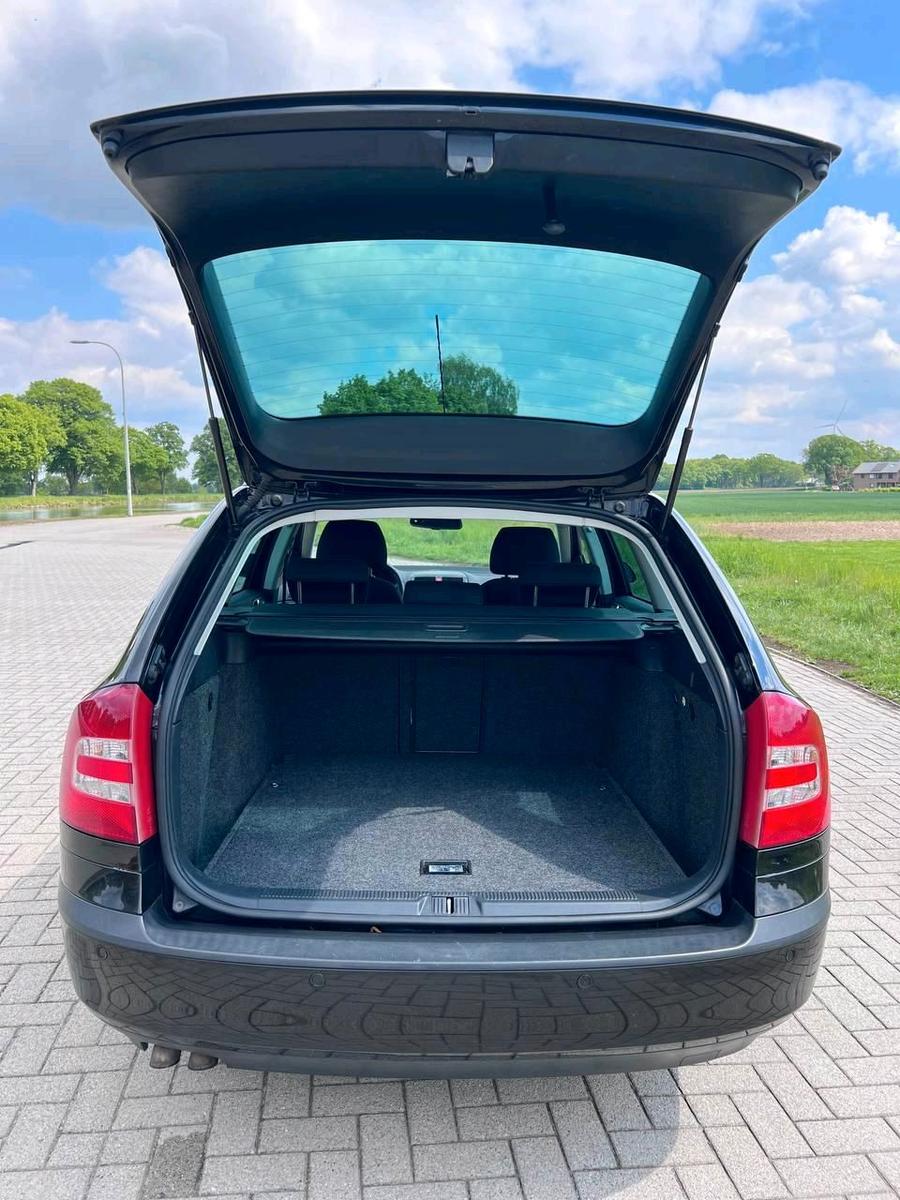 Skoda Octavia 2007 — photo 12