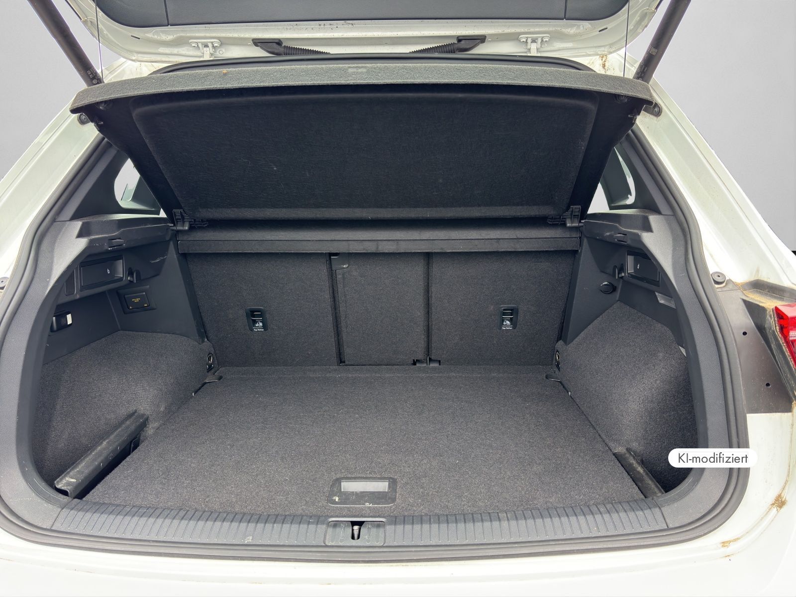 Volkswagen Tiguan - Bild 17
