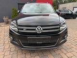 Volkswagen Tiguan R-Line  Sport & Style 4Motion 184 PS  DSG - Volkswagen: 1.4