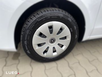 Mercedes V 220 - 8