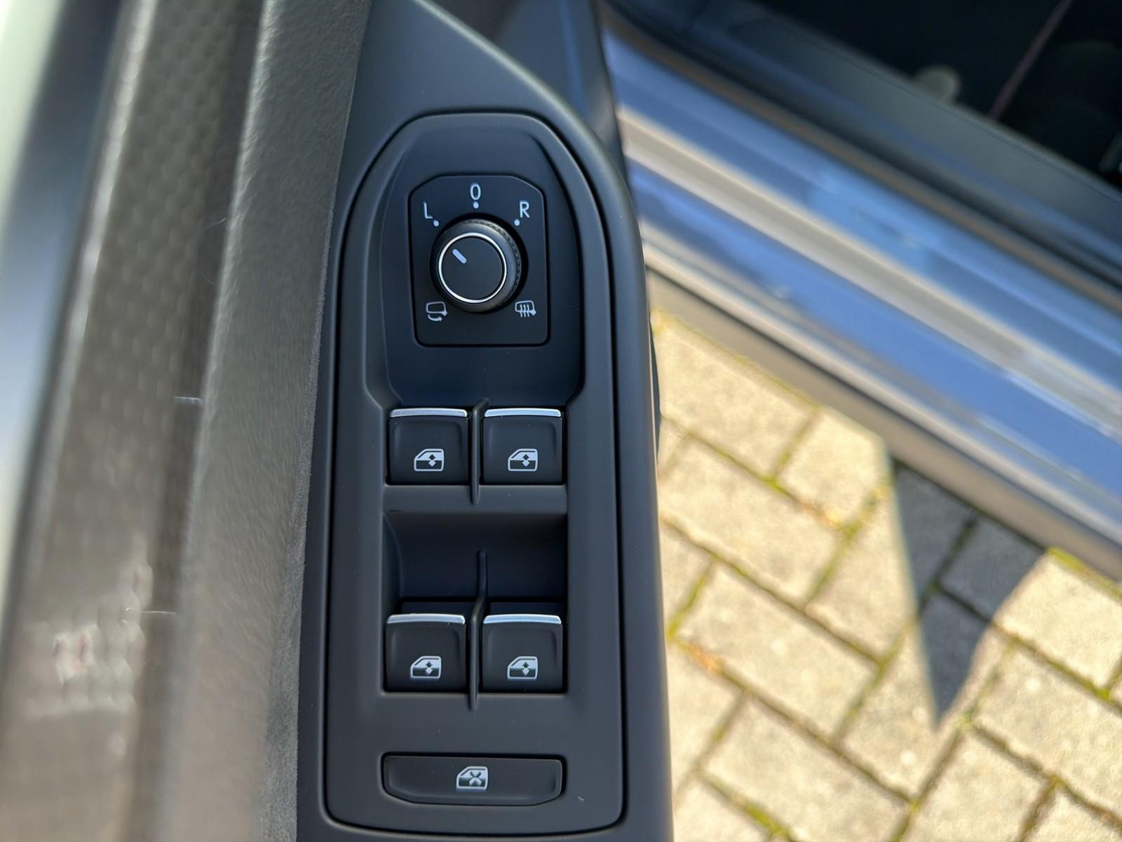 Volkswagen Golf VIII GTI DSG Matrix IQ-Drive R2D Kam. LM18, миниатюра 12