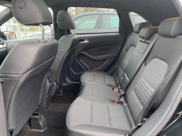 Fahrzeugabbildung Mercedes-Benz B 220d Urban*Panorama*LED*Kamera*Totwinkel*