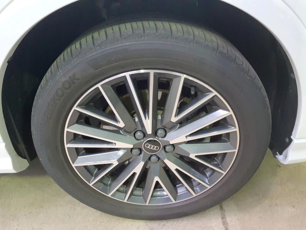 Audi Q3 S line quattro 2.0 40 TFSI AHK*Tempo*PDC*SH
