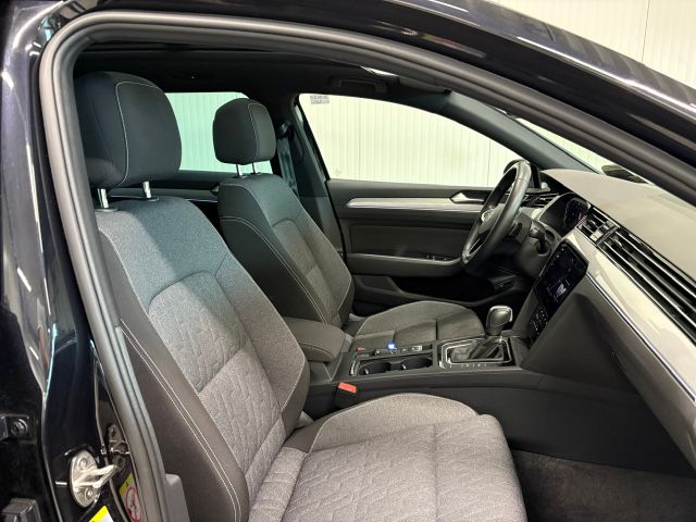 Passat Variant Business 2.0 TDI DSG PANO