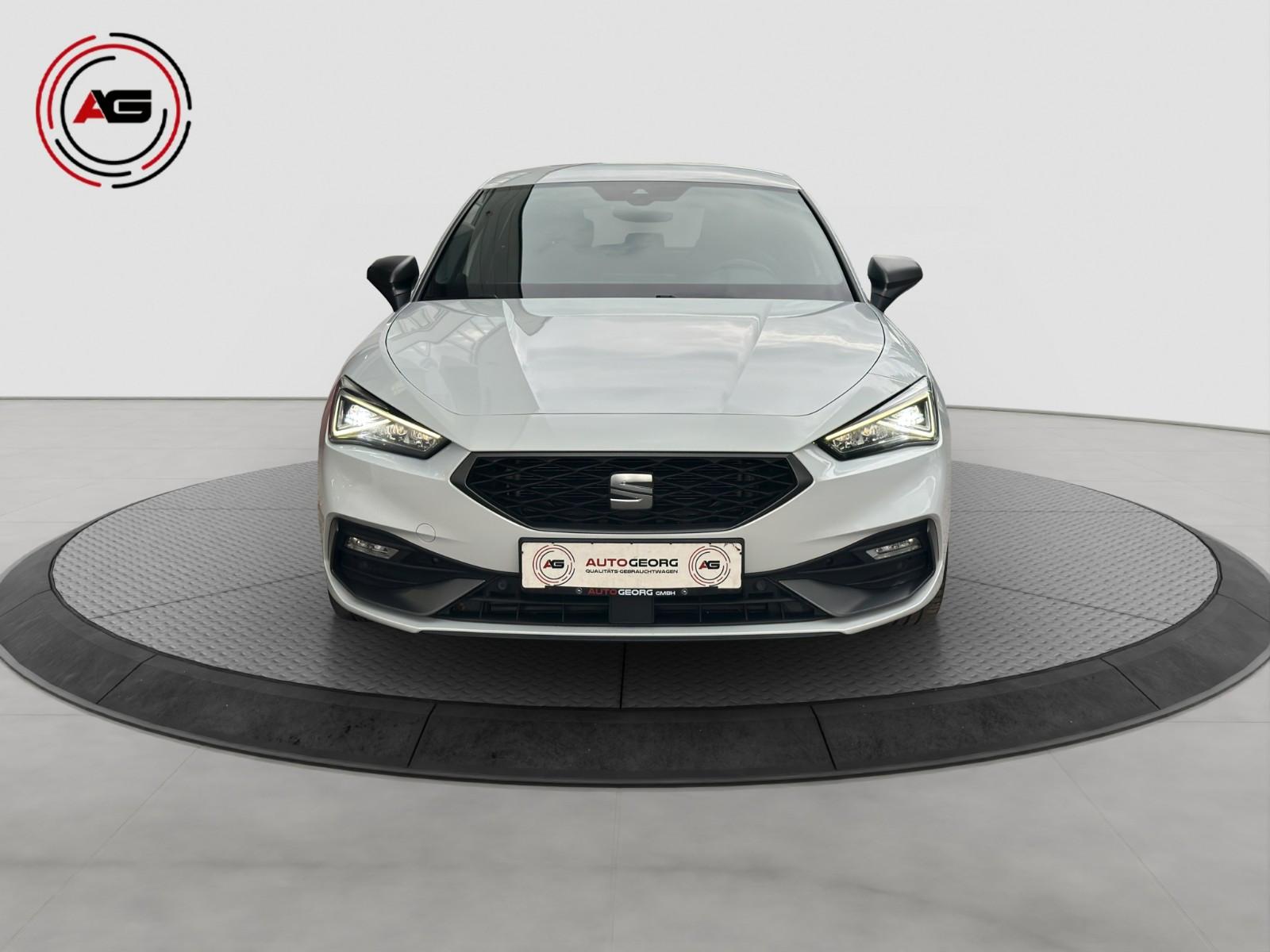 Seat Leon FR 2.0 TDI DSG ACC VIRTUAL CARPLAY KAM LED
