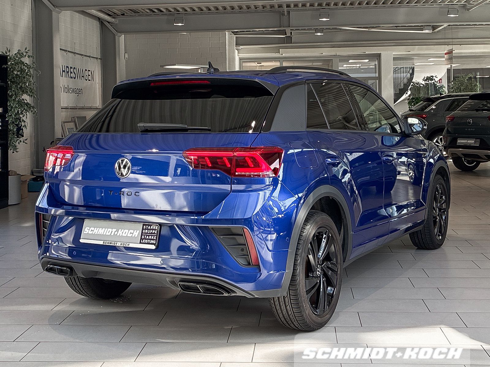 Volkswagen T-Roc R-Line 2.0 TDI DSG Navi Lane Assist DAB foto 3