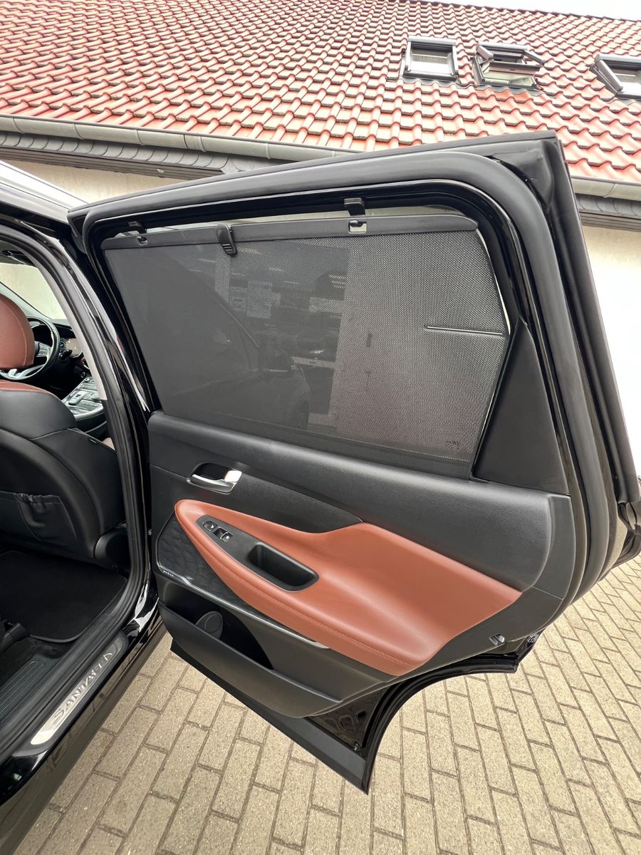 Fahrzeugabbildung Hyundai HYUNDAI SANTA FE 1.6 HEV 4WD Signature