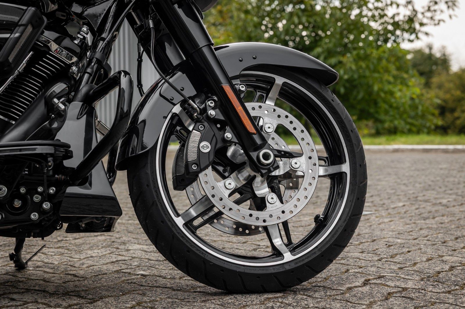Fahrzeugabbildung Harley-Davidson Street Glide  FLHX MY24 117cui- Kesstech